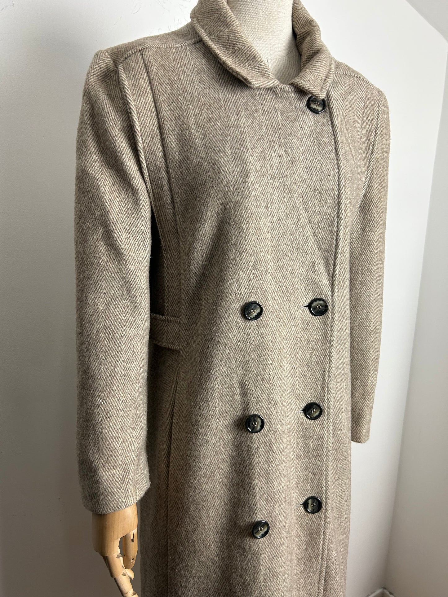 Vintage Early 1980s NOBLE FASHIONS UK Size 12-14 Beige Herringbone Pure New Wool Double Breasted Winter Coat