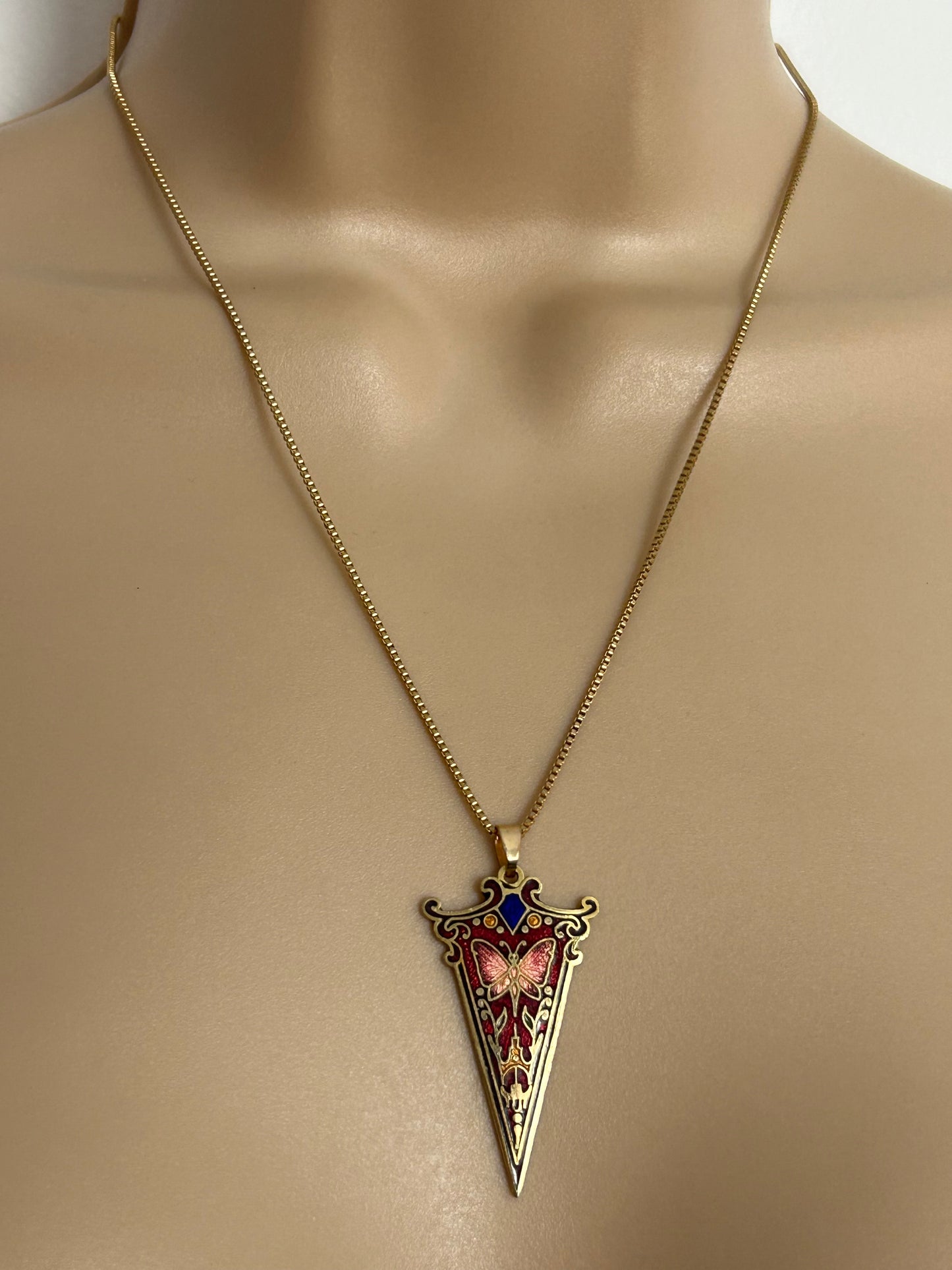 Vintage Gold Tone Red Butterfly Pattern Dagger Shaped Pendant & Necklace