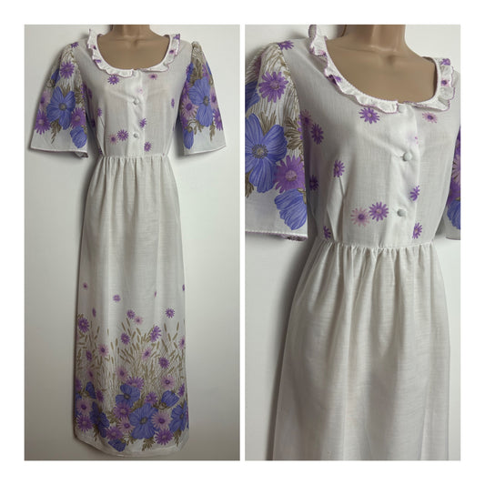 Vintage 1970s Size 10-12 (M) White & Purple Tones Floral Print Cotton Boho Nightdress