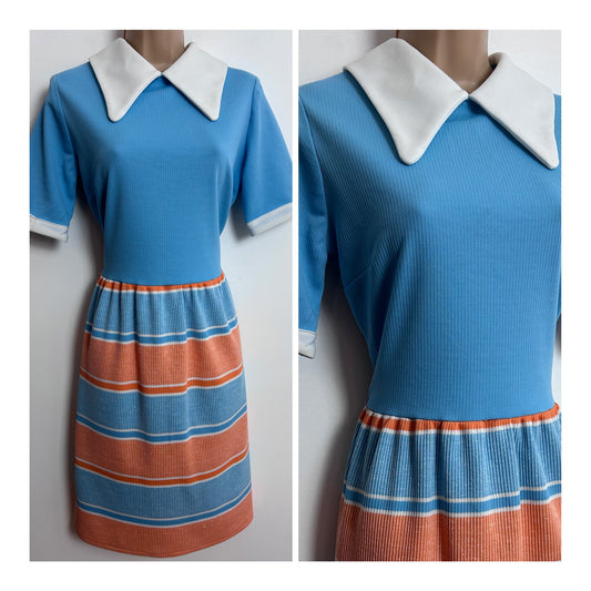 Vintage 1970s D LANG UK Size 10-12 Blue & Orange Stripe Print Short Sleeve Ribbed Day Dress