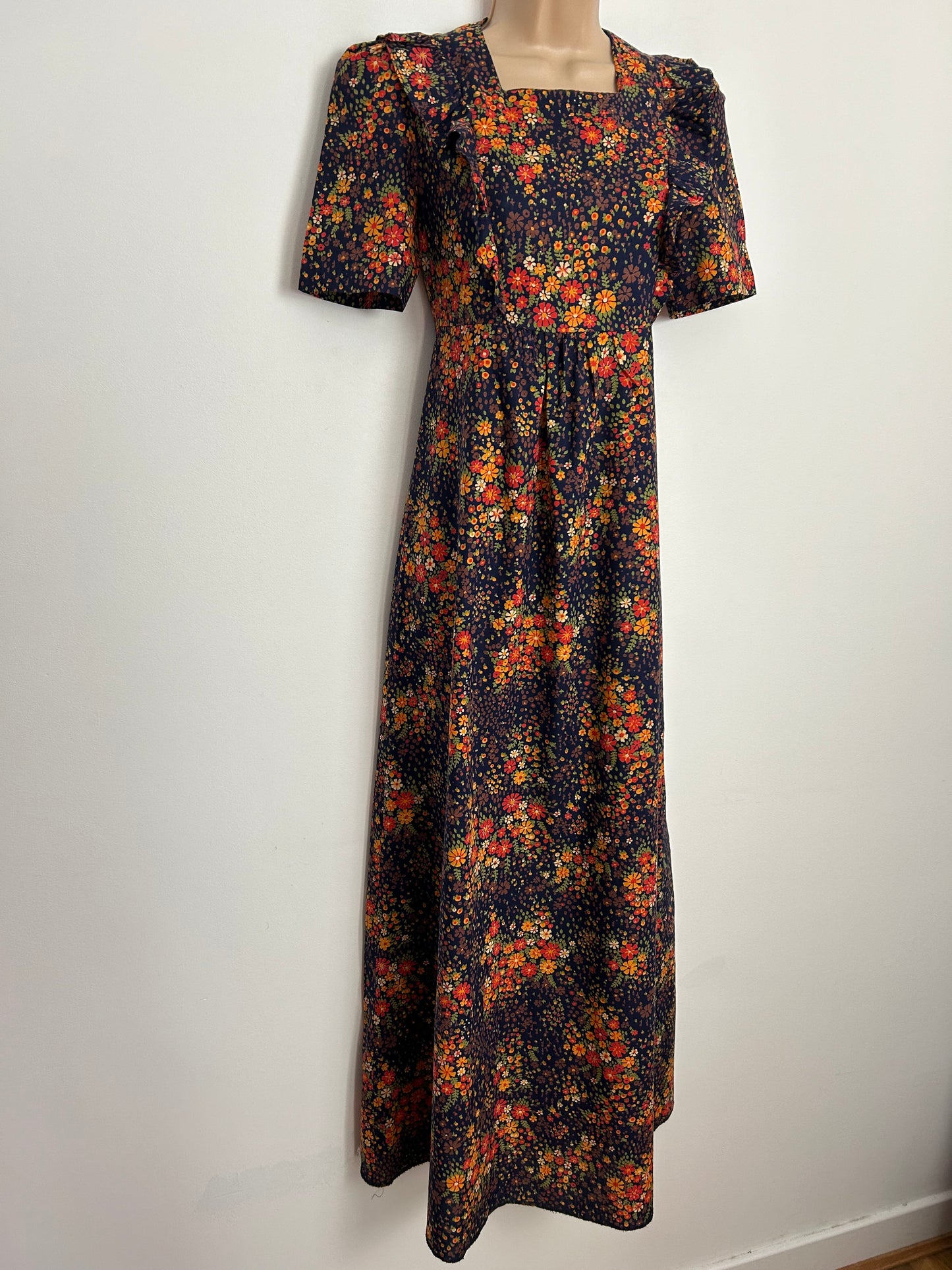 Vintage 1970s TOODAY AT ETAM UK Size 8 Navy Blue & Orange Floral Print Cotton Prairie Boho Maxi Dress