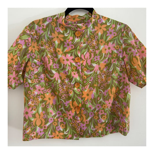 Vintage 1950s Size 12 Pink Green & Orange Floral Print Short Sleeve Round Neck Blouse