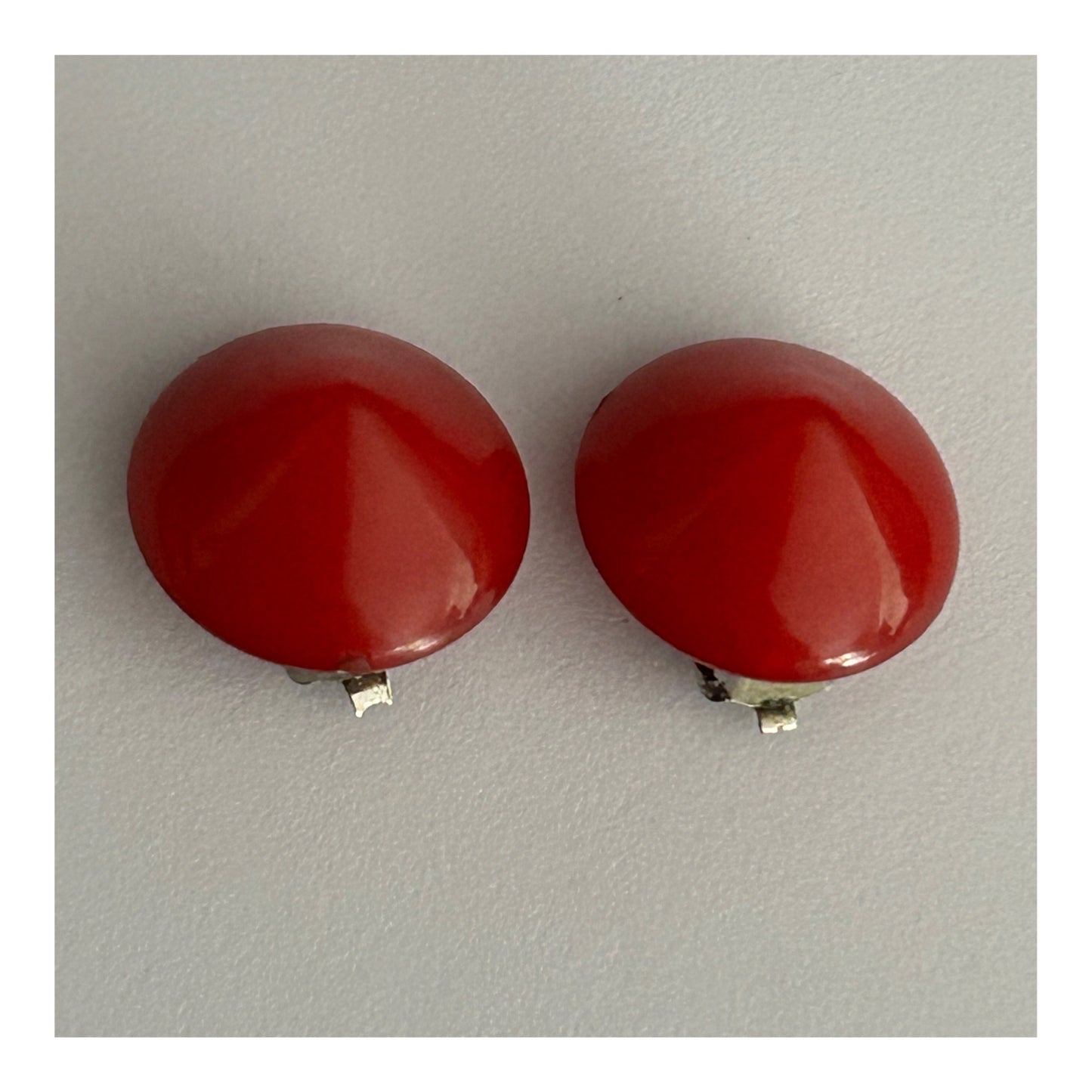 Vintage 1960s Cute Red Plastic Conical Mod Clip On Earrings.