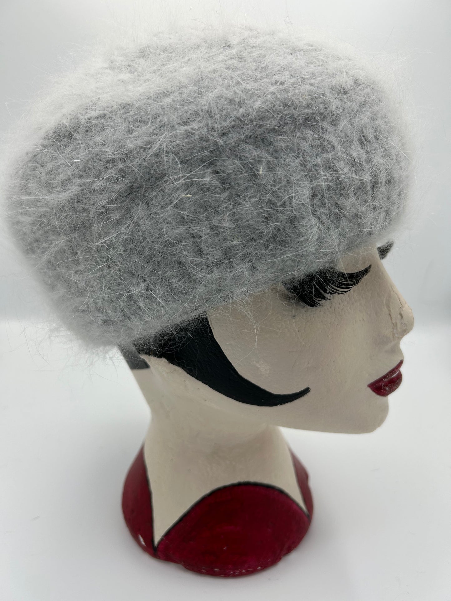 Vintage 1970s C&A Pale Grey Chunky 80% Angora Super Soft Beanie Style Winter Hat