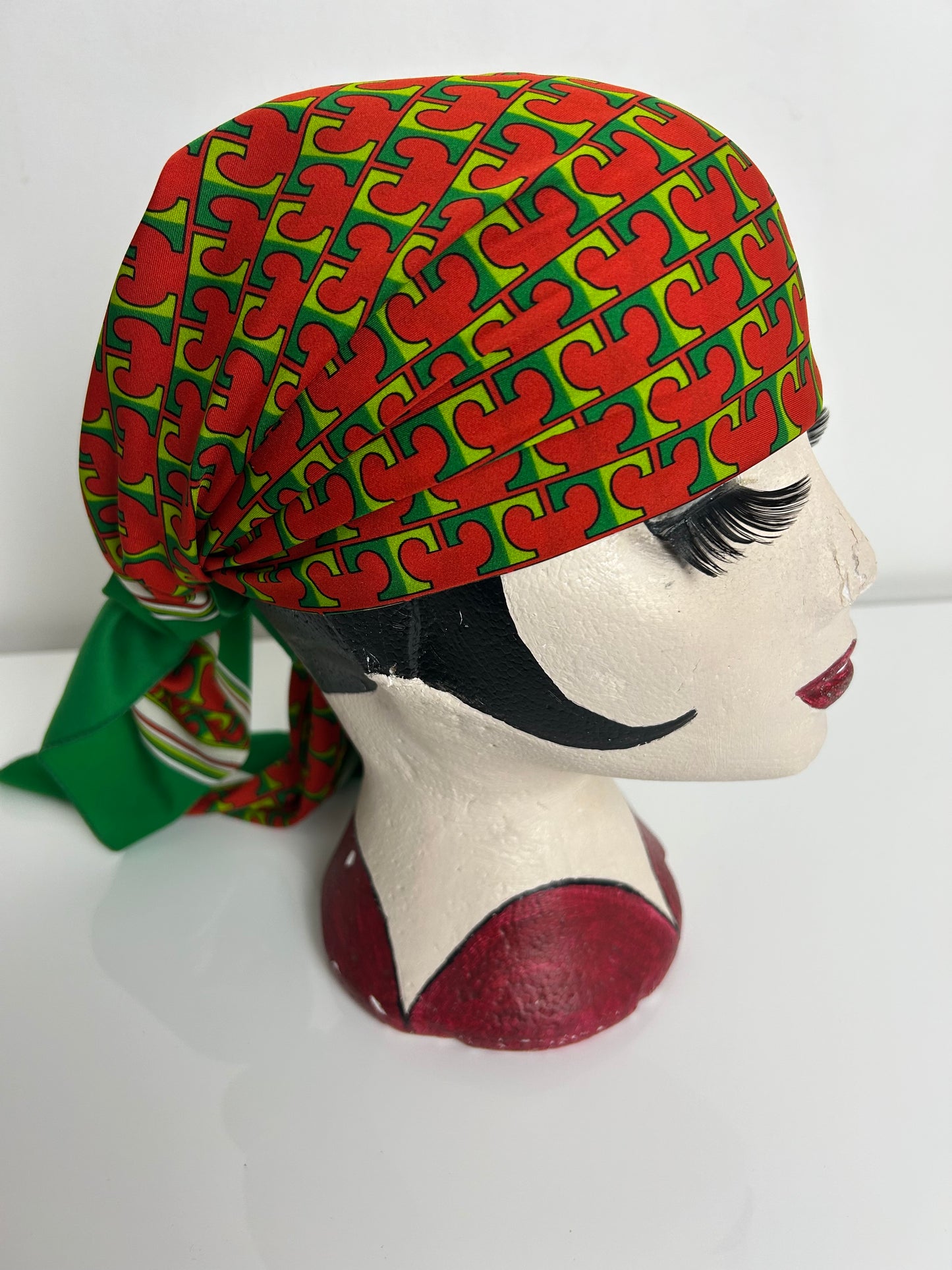 Vintage Green & Red Abstract Print Scarf Size 76cm x 76cm