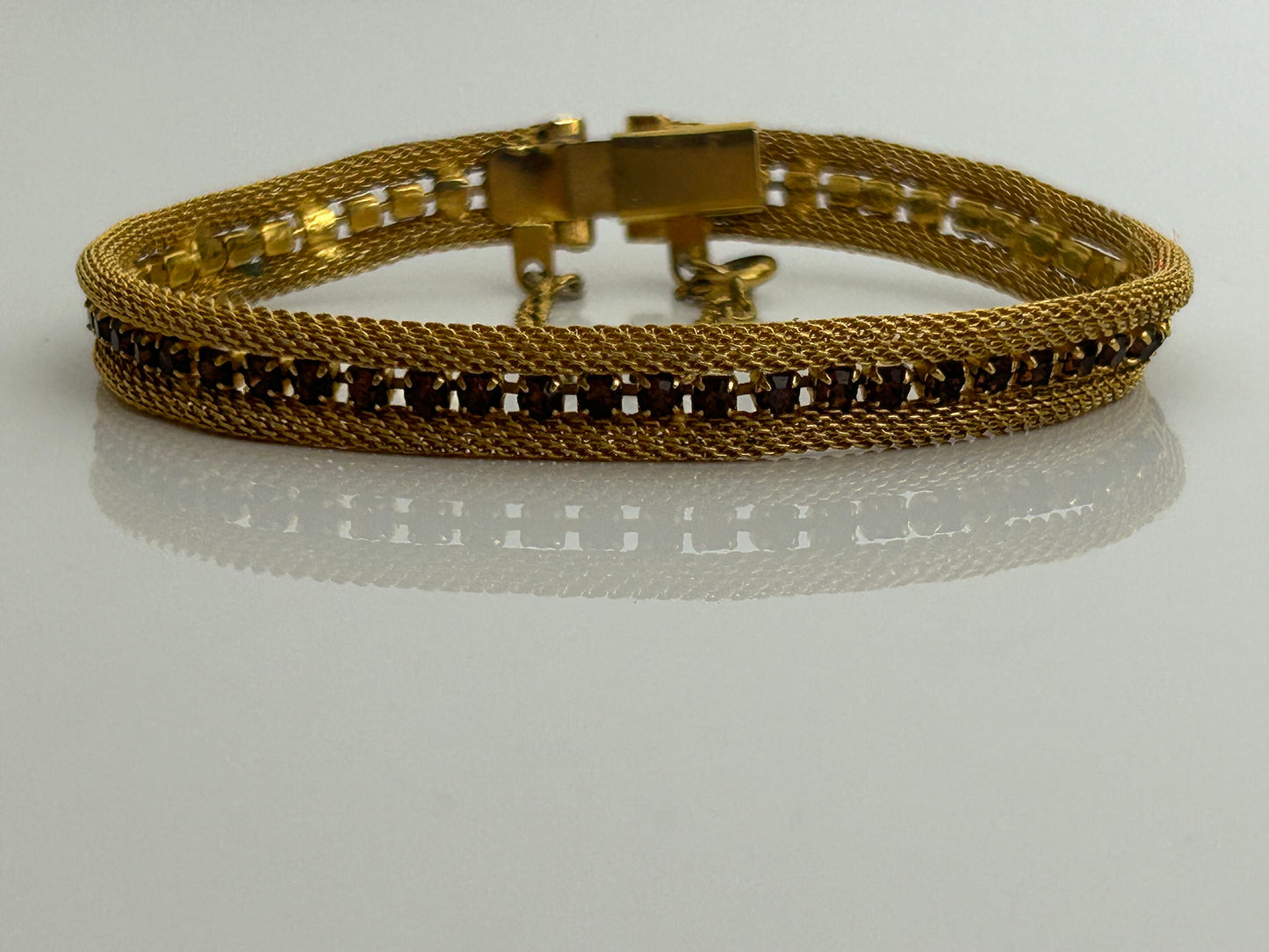 Vintage 1960s Gold Tone Fine Mesh Amber Colour Stone Set Bracelet