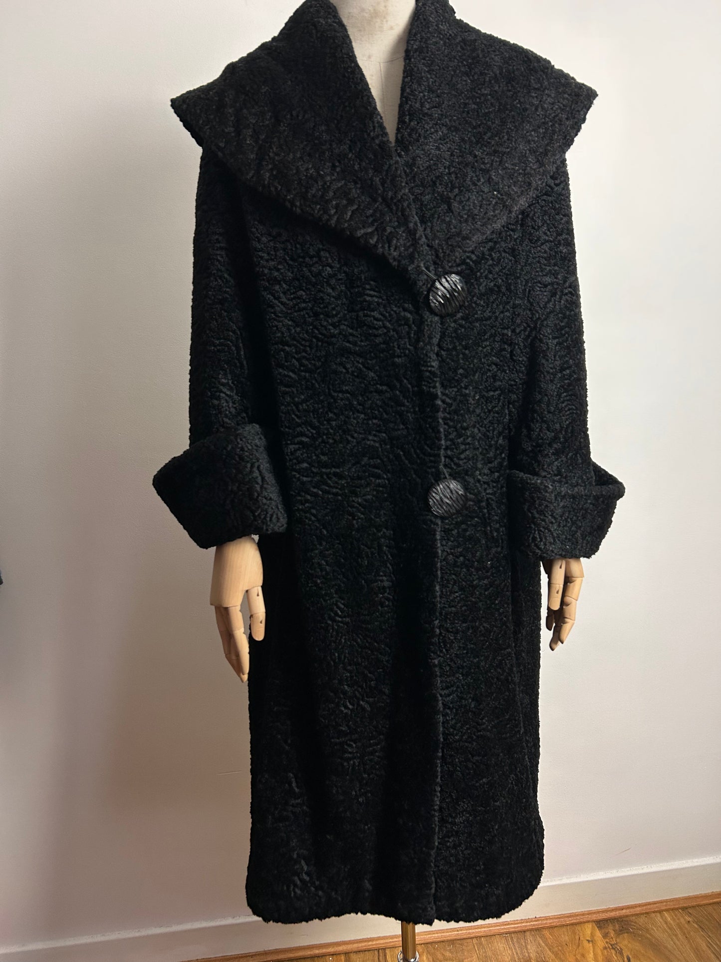 Vintage 1960s NEEDENE MODELL UK Size 12-14 FABULOUS Black Faux Persian Lambs Wool Shawl Collar Coat