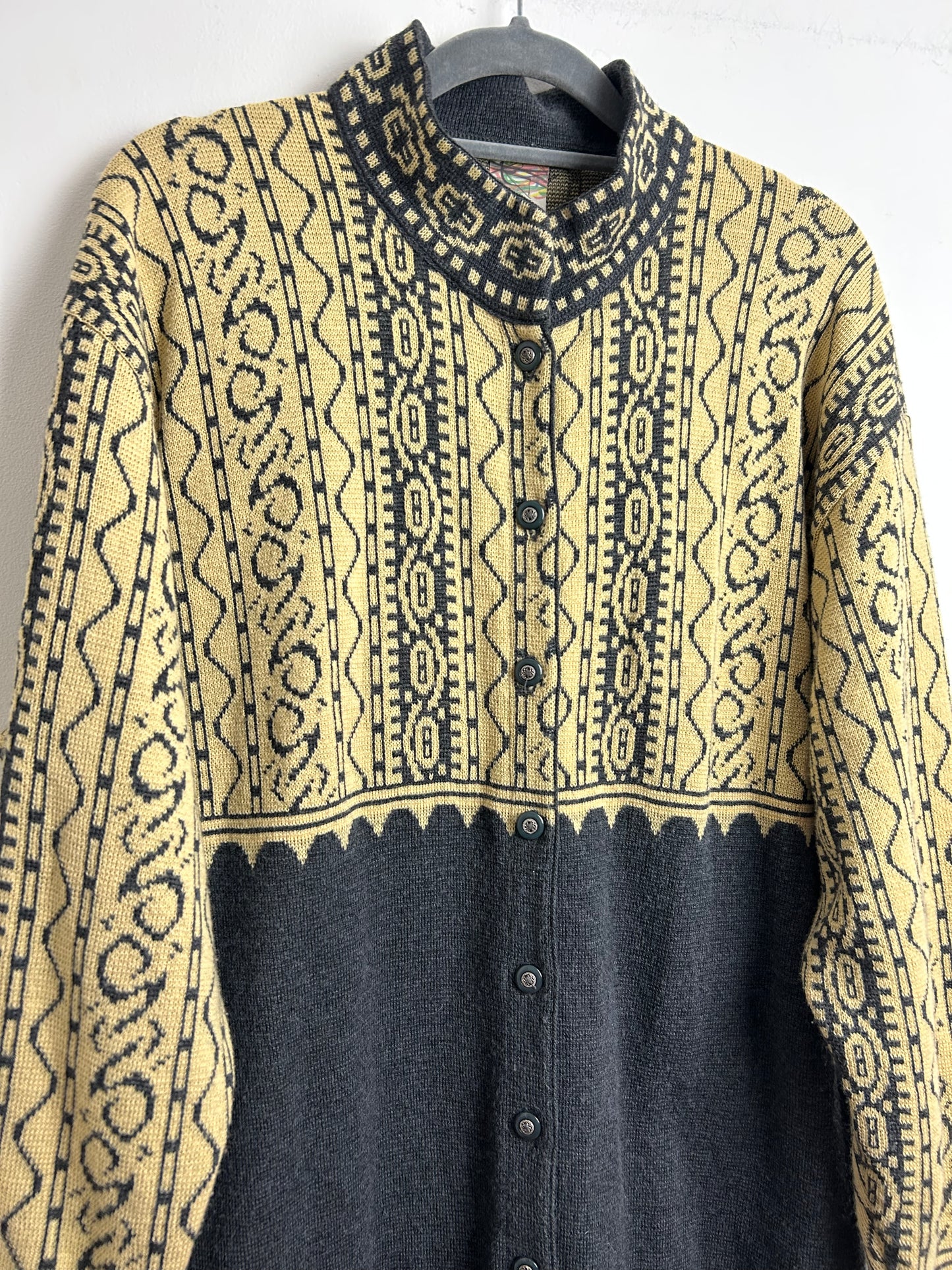 Vintage 1980s ITALIAN Size L Grey & Sandy Beige Abstract Pattern 50% Wool Long Sleeve Cardigan