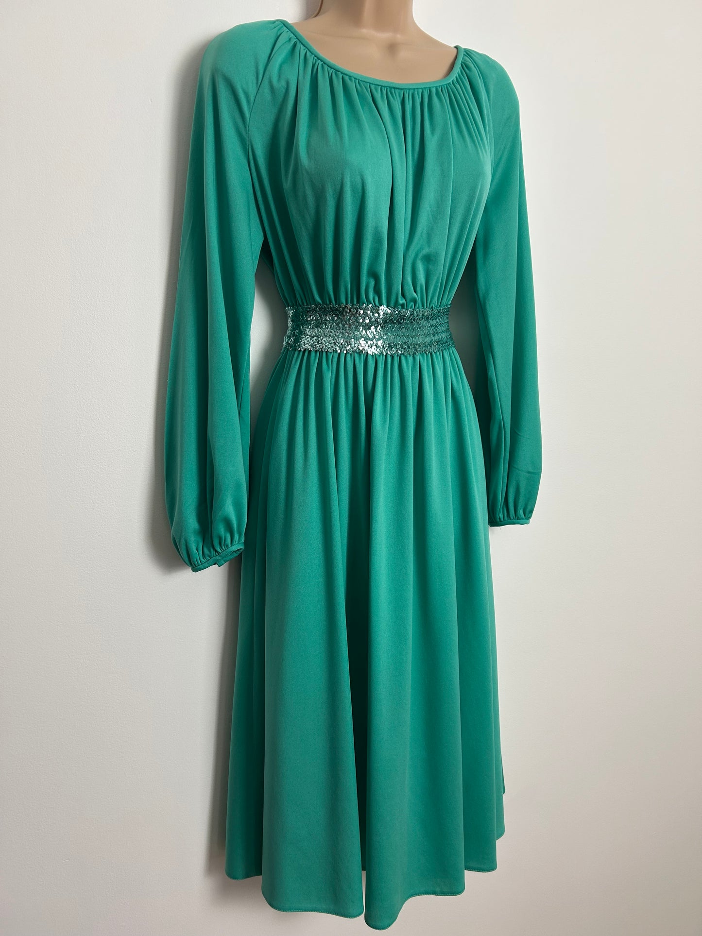 Vintage 1970s TRINA LEWIS UK Size 10 Jade Green Long Sleeve Sequin Waist Detail Long Sleeve Midi Occasion Dress
