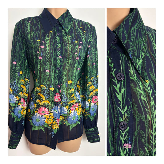 Vintage 1970s Size 12-14 Navy Blue Green Pink & Blue Floral Print Dagger Collar Long Sleeve Cotton Shirt