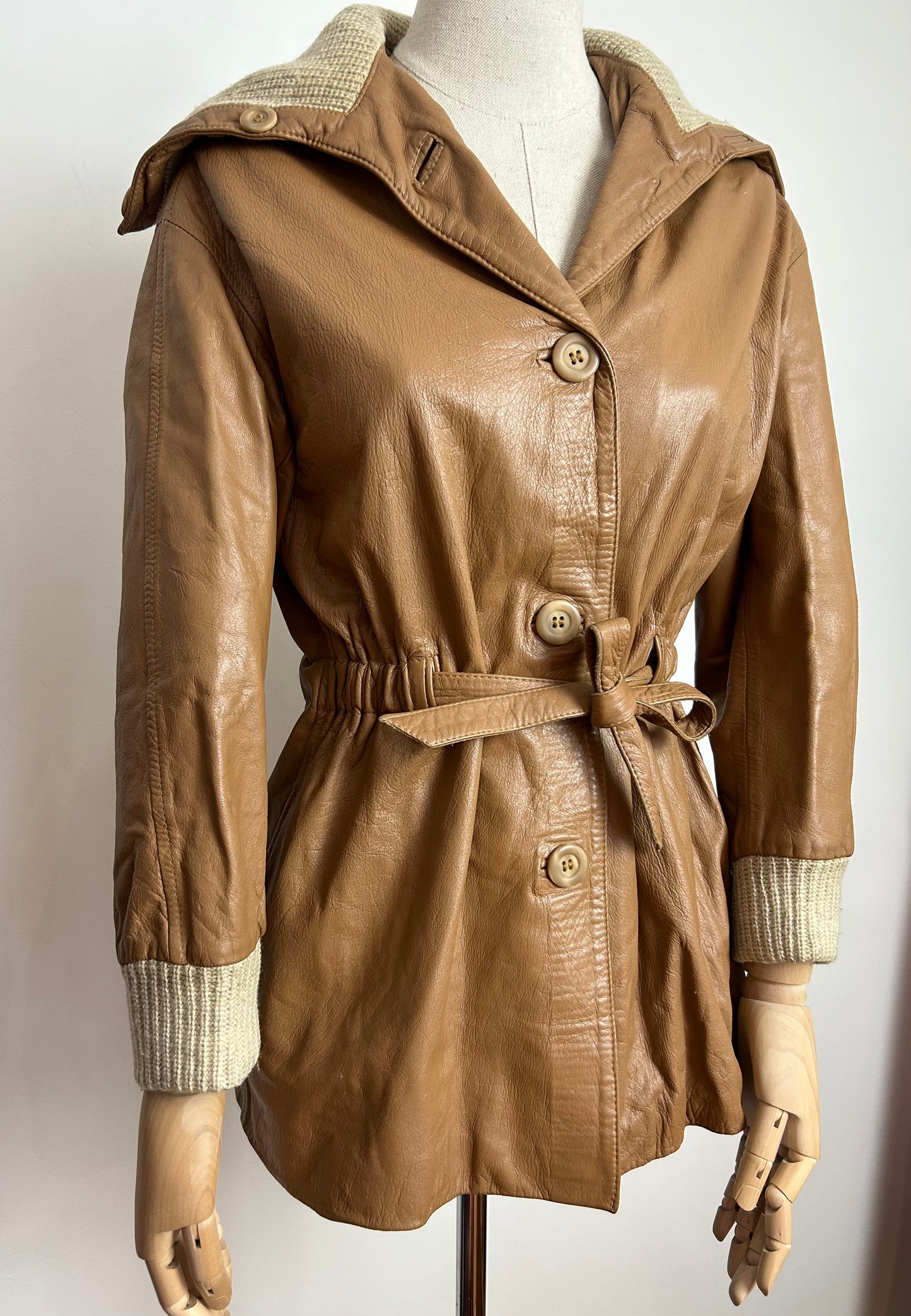 Vintage 1970s McPHAIL & FISHER UK Size 8-10 Caramel Leather & Wool Ribbed Tie Waist Jacket