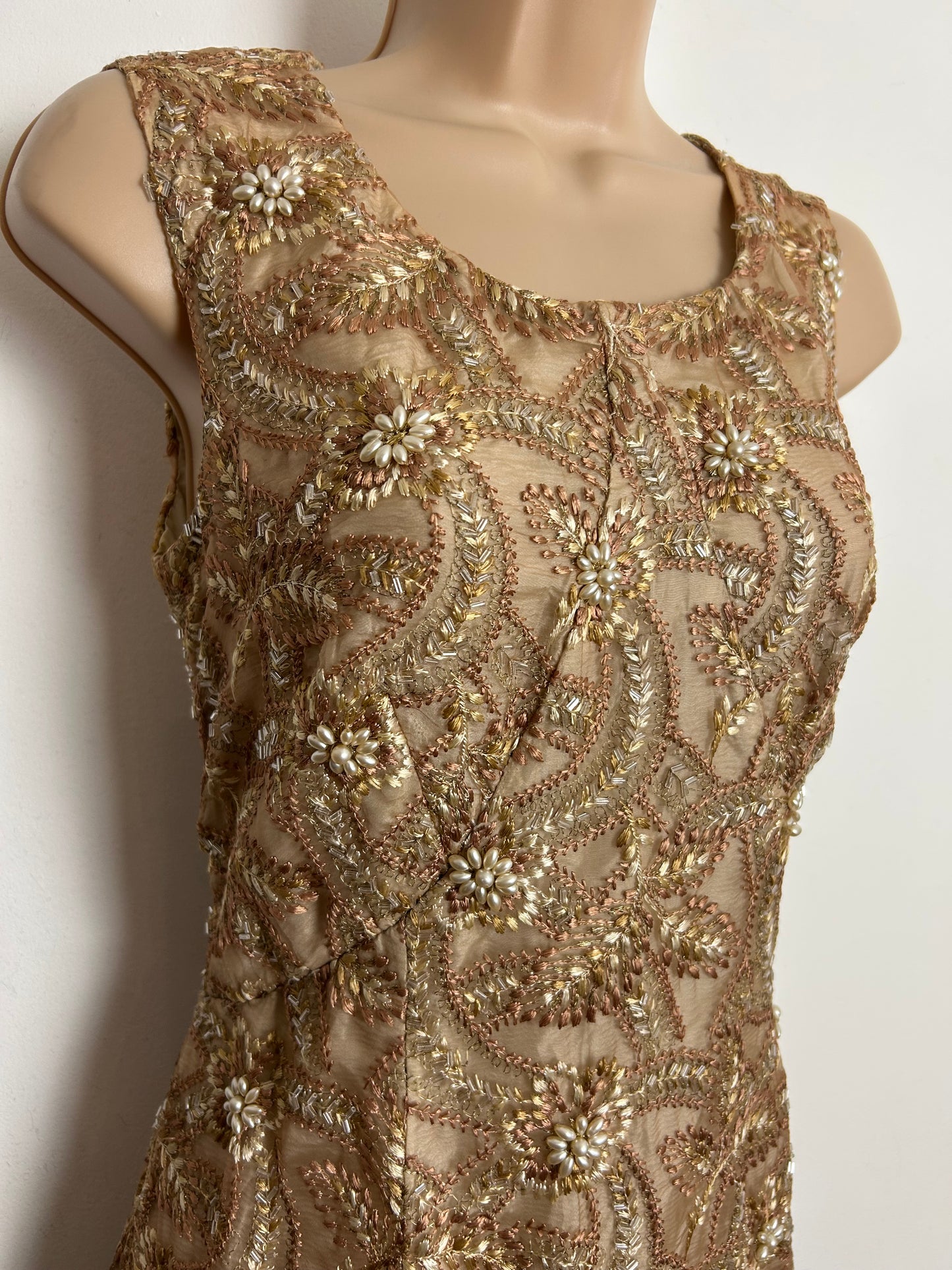 Vintage 1960s Size 6-8 Beige Silver & Gold Embroidered Bead Detail Evening Party Dress