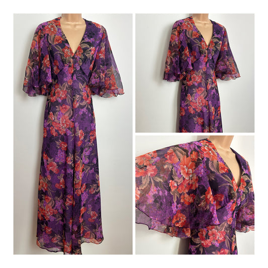 Vintage 1970s Size 8 Purple & Coral Floral Print Short Flutter Sleeve Boho Maxi Dress