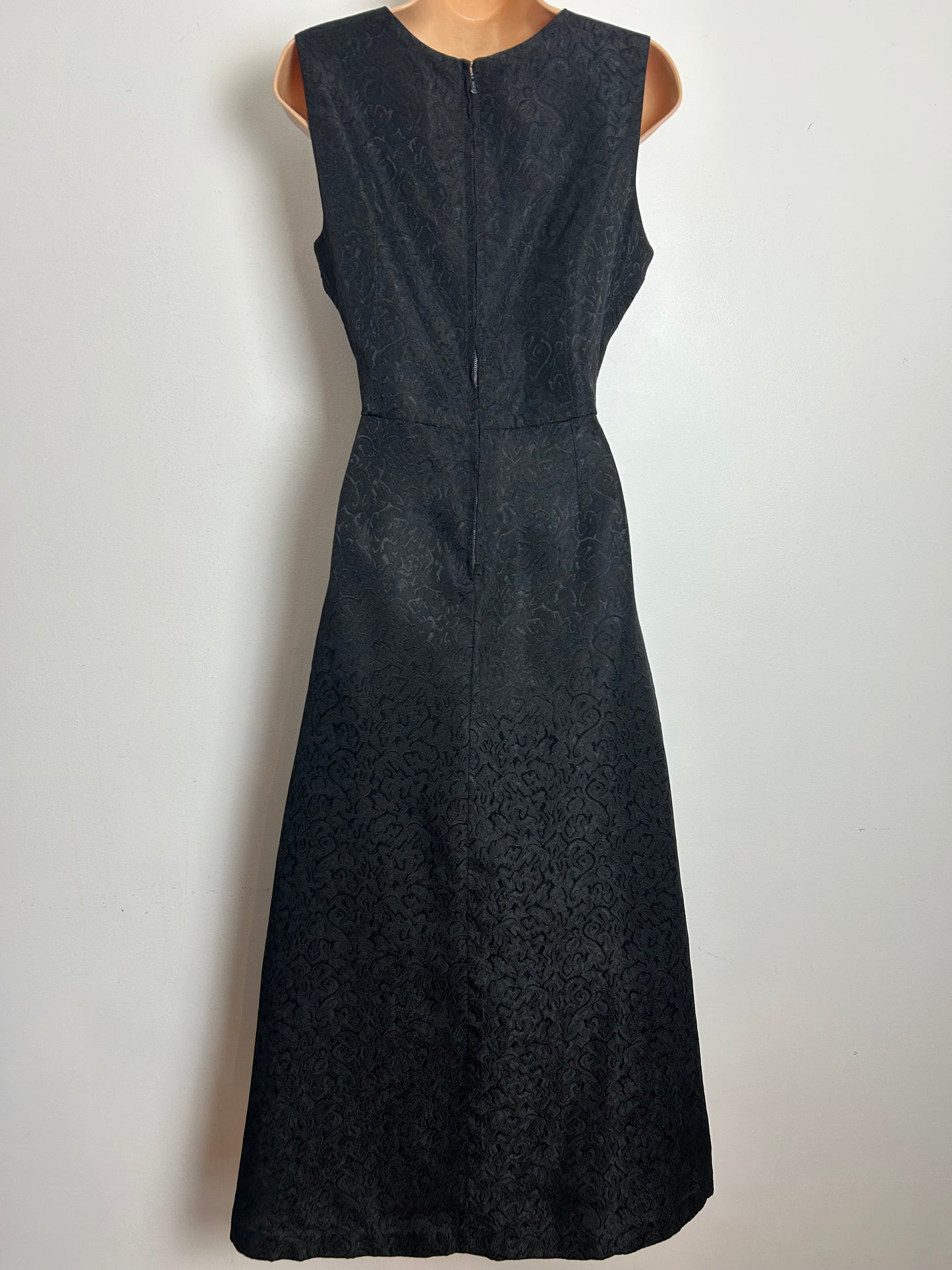 Vintage 1960s Size 8 Black Jacquard Sleeveless Maxi Dress With Mock Pocket Detail