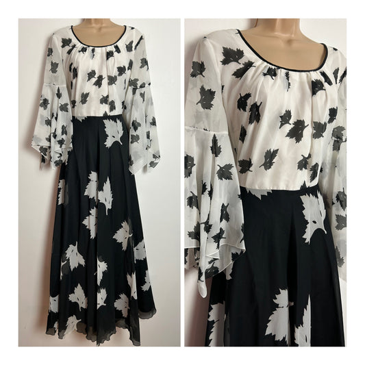Vintage 1970s JOBI UK Size 12-14 Black & White Monochrome Leaf Print Long Sleeve Flared Cuff Boho Maxi Dress