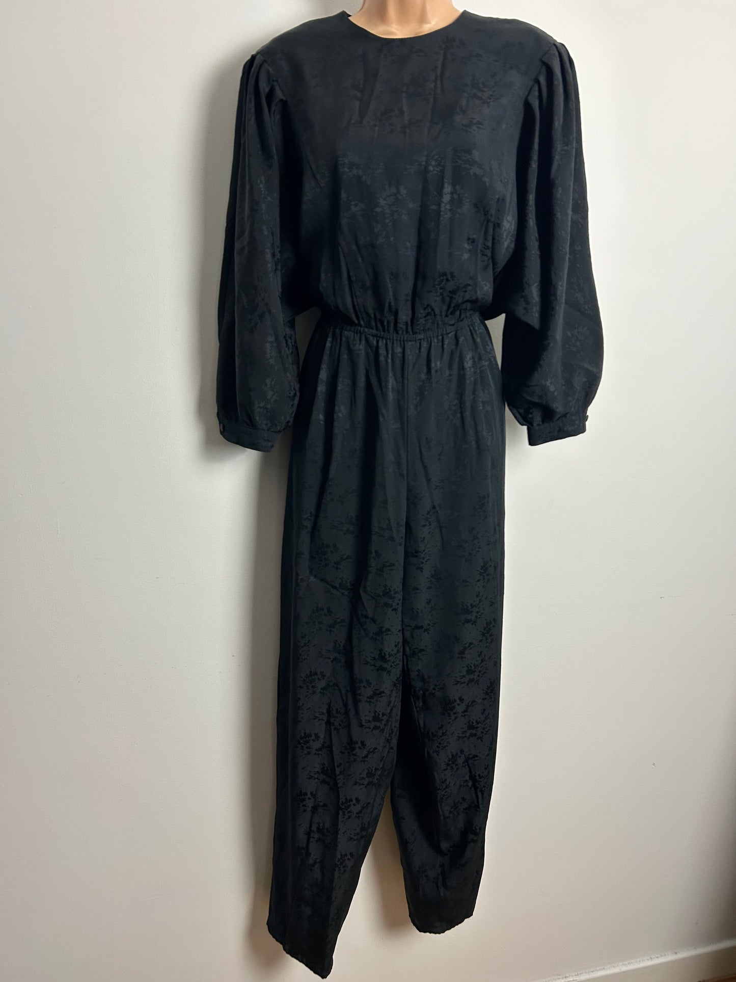 Vintage 1980s YOUR SIXTH SENSE Size 14 Black Abstract Pattern Bat Wing Sleeve Tapered Leg Jumpsuit