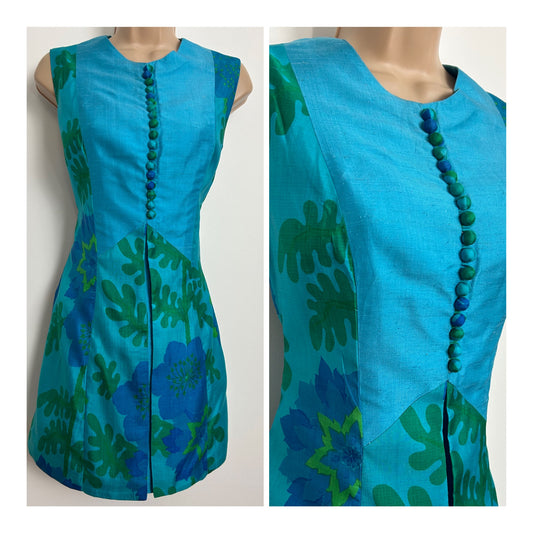 Vintage 1960s Size 8 Turquoise Blue & Green Floral Print Thai Silk Mod Shift Dress