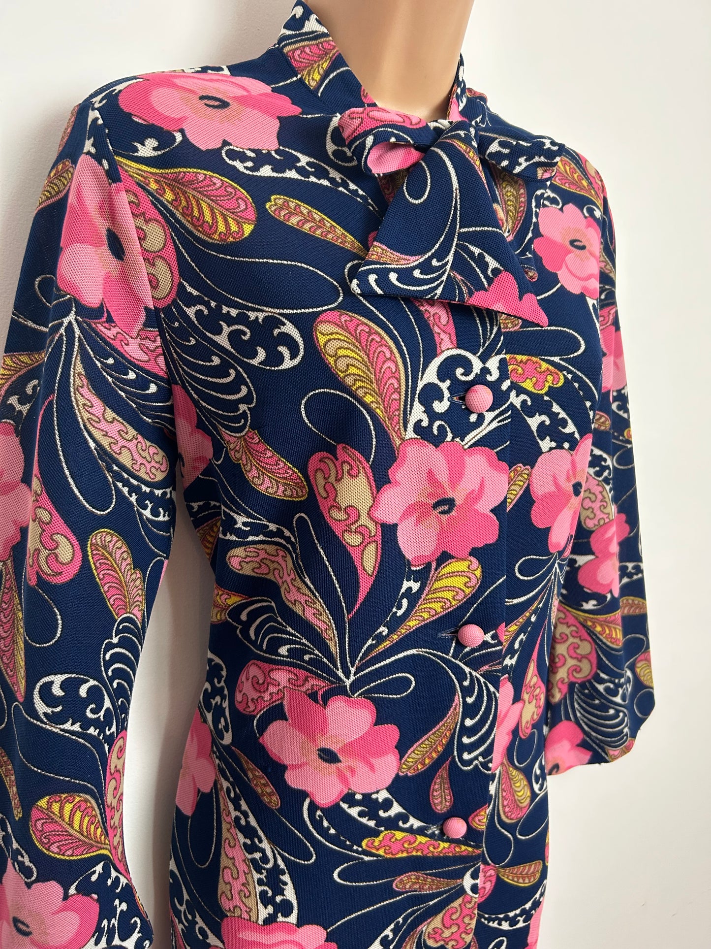 Vintage 1970s 12-14 Black Pink & White Floral & Paisley Print Scarf Neck Hostess Gown Or Maxi Dress