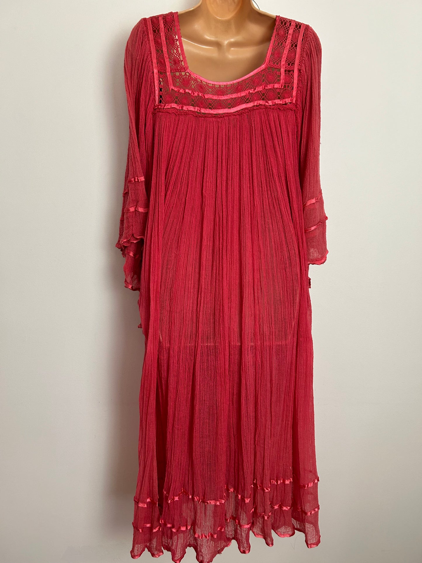 Vintage 1970s EL COMAL Up To Size 12 Hot Pink 100% Cheesecloth Cotton Flared Sleeve MEXICAN Kaftan Midi Dress