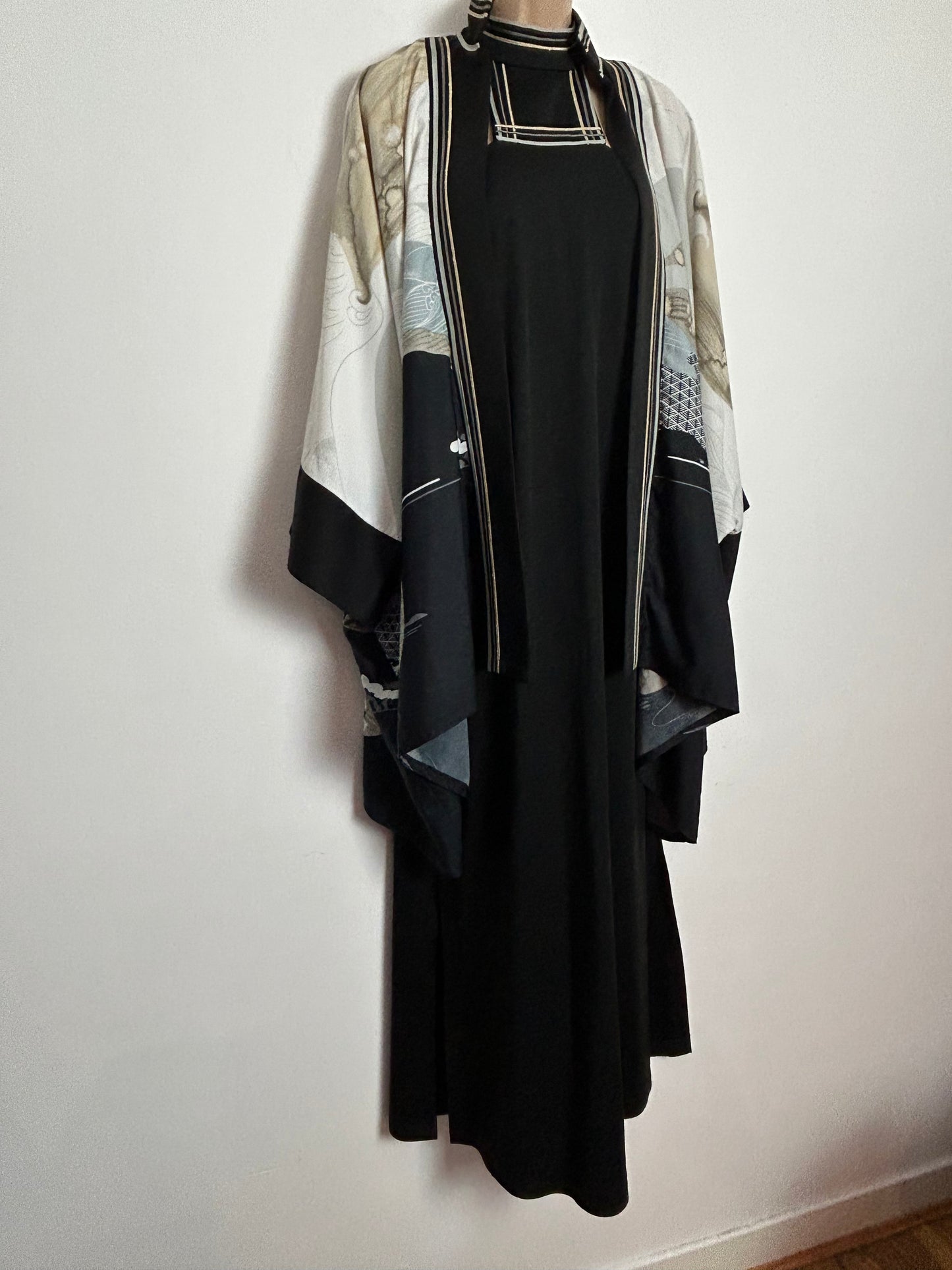 Vintage 1970s RARE UK Size 8/10 AMAZING Black Dress & Matching Cover Up Kimono By Indigo