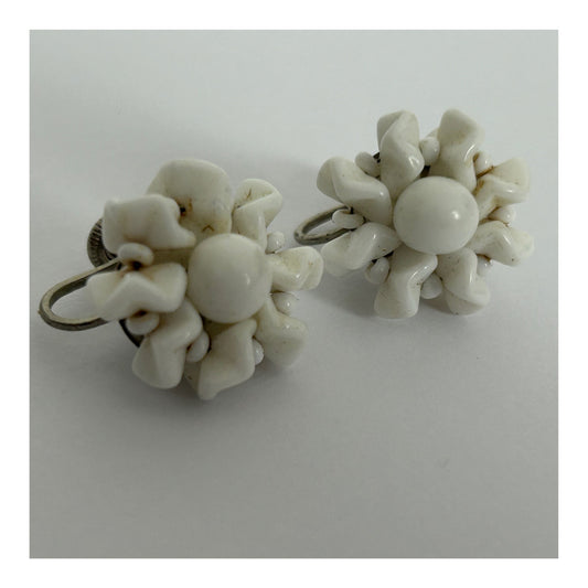 Vintage 1960s White Milk Glass Flower Screw Back Mod Earrings