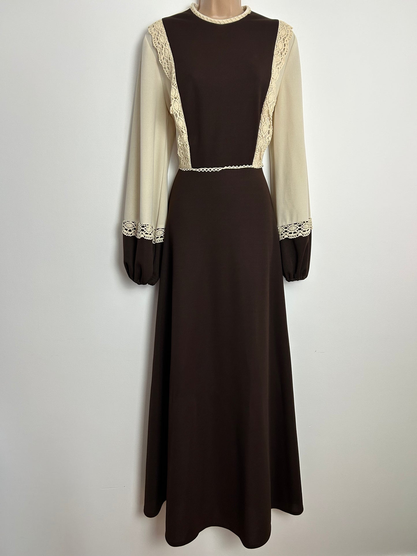 Vintage 70s UK Size 10-12 PETERSON MAID Chocolate Brown & Cream Lace Trim Balloon Sleeve Prairie Boho Maxi Dress