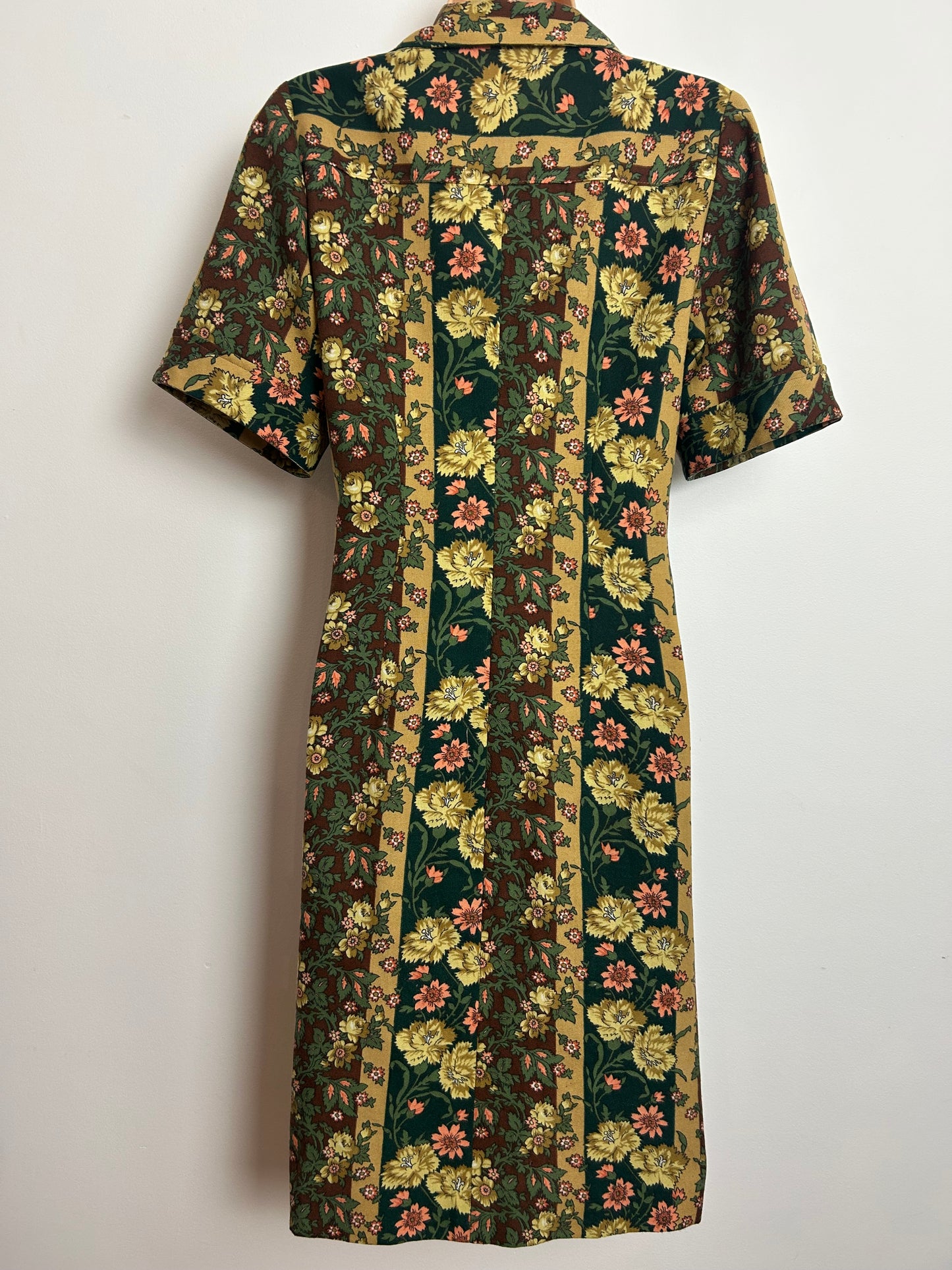 Vintage 1970s 12 Brown Beige & Green Stripe & Floral Print Mod Shift Dress