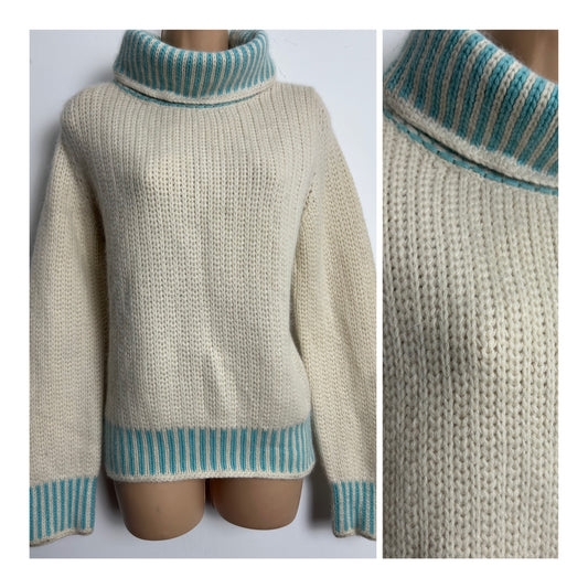 Vintage 1980s Size 12-14 Cream & Blue Chunky Knit Funnel Neck Long Sleeve Wool Jumper