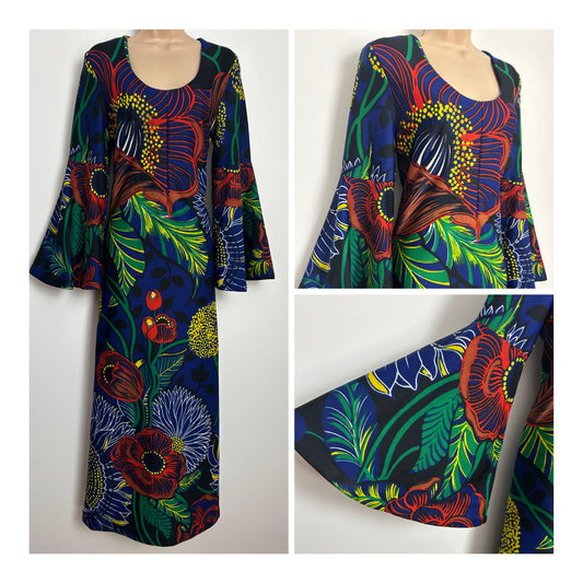 Vintage 1970s Size 10 Navy Blue Red Green & Yellow Bold Floral Long Sleeve Flared Cuff Boho Maxi Dress