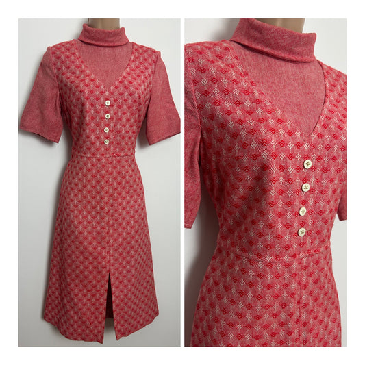 Vintage Early 1970s ANJI Size 8-10 Red & White Patterned Mod Short Sleeve Dress