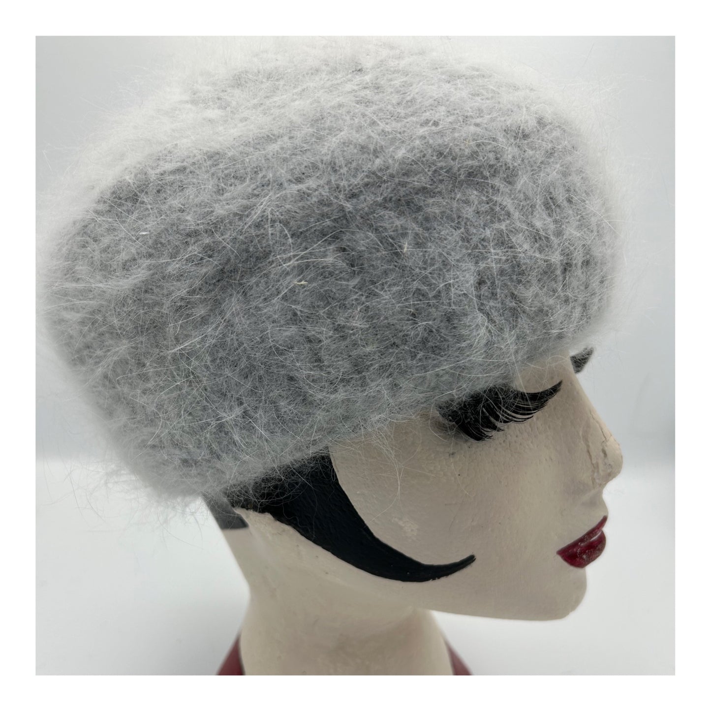 Vintage 1970s C&A Pale Grey Chunky 80% Angora Super Soft Beanie Style Winter Hat