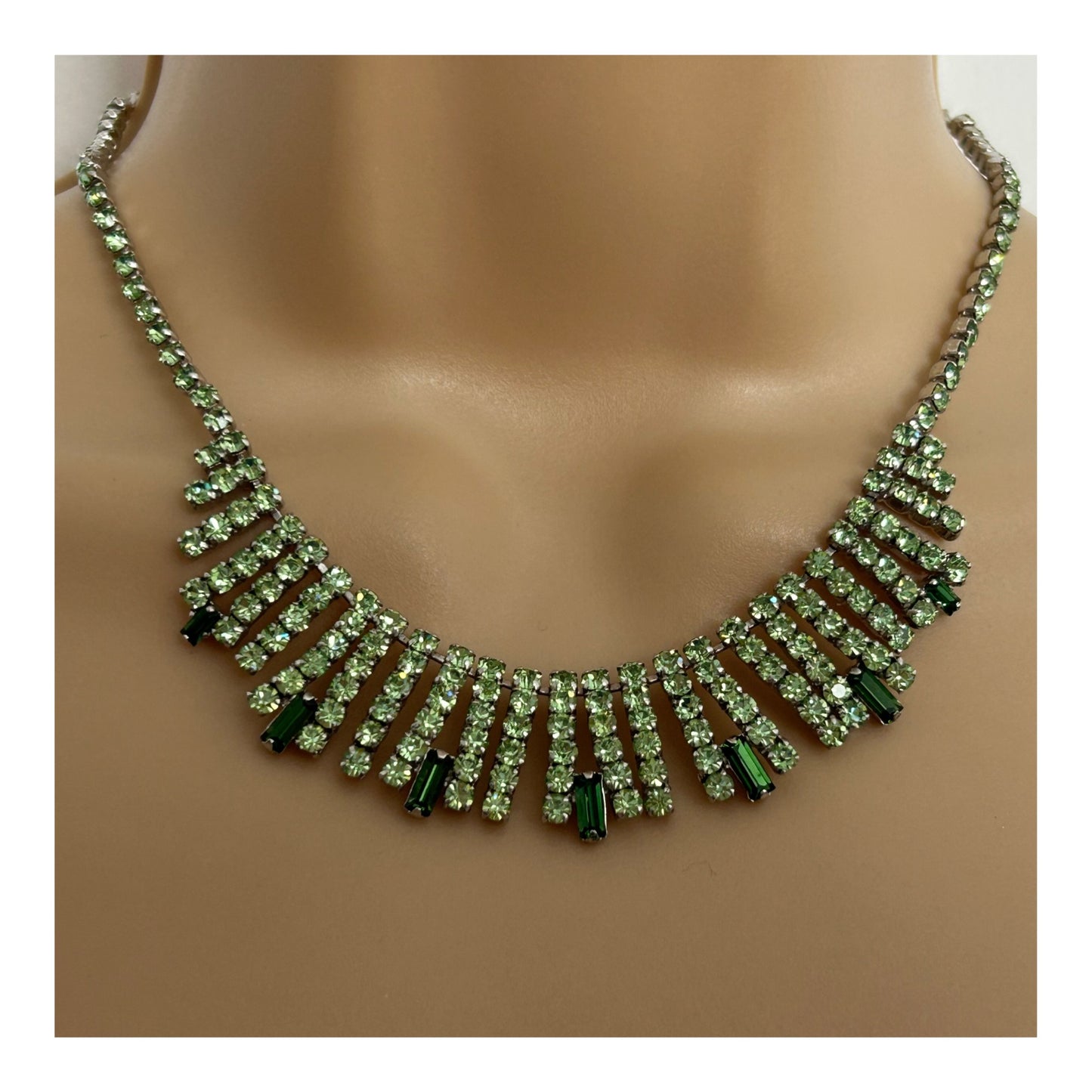 Vintage 1960s Silver Tone & Green Diamante & Cabochon Stone Set Deco Style Paste Necklace