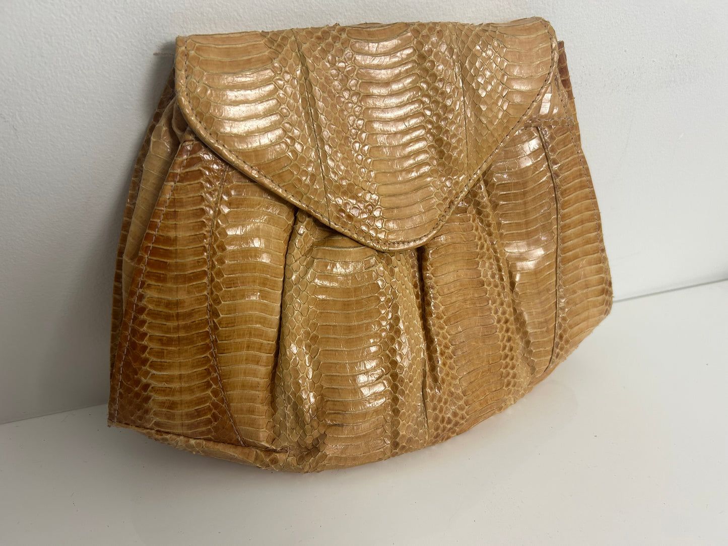 Vintage Early 1980s J. RENEE Warm Honey Tan Real Snake Skin Clutch Bag