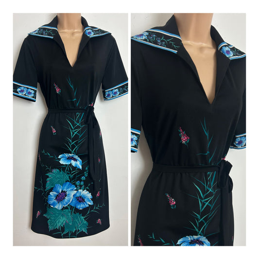 Vintage 1970s Size 12 Black Blue & Teal Floral & Border Print Short Sleeve Belted Day Dress