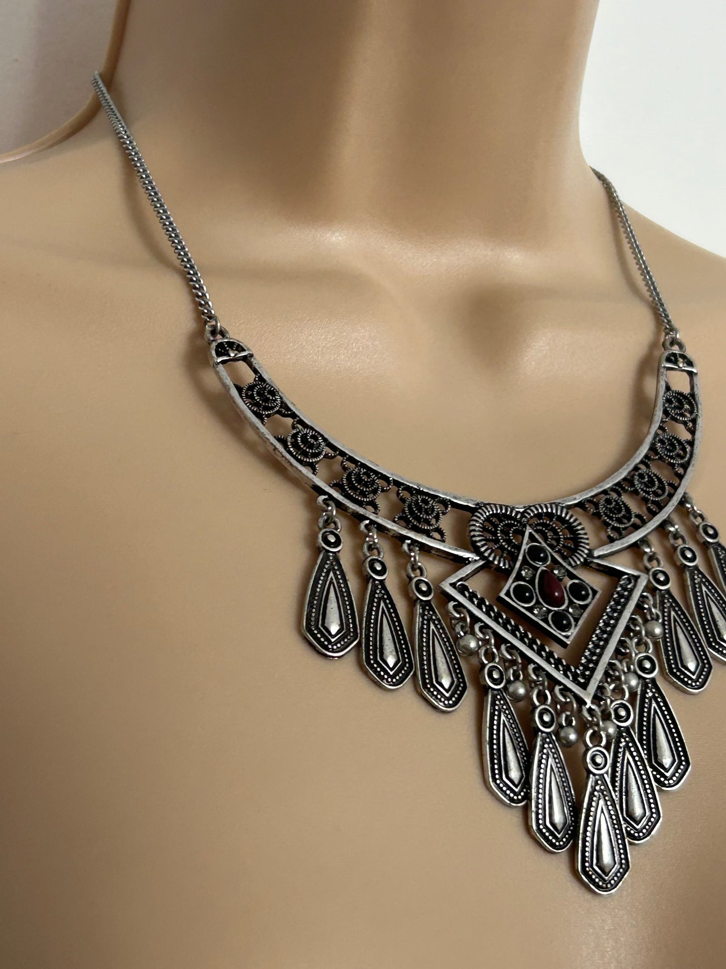 Vintage Stunning Silver Tone Filigree Style Ethnic Indian Inspired Boho Necklace