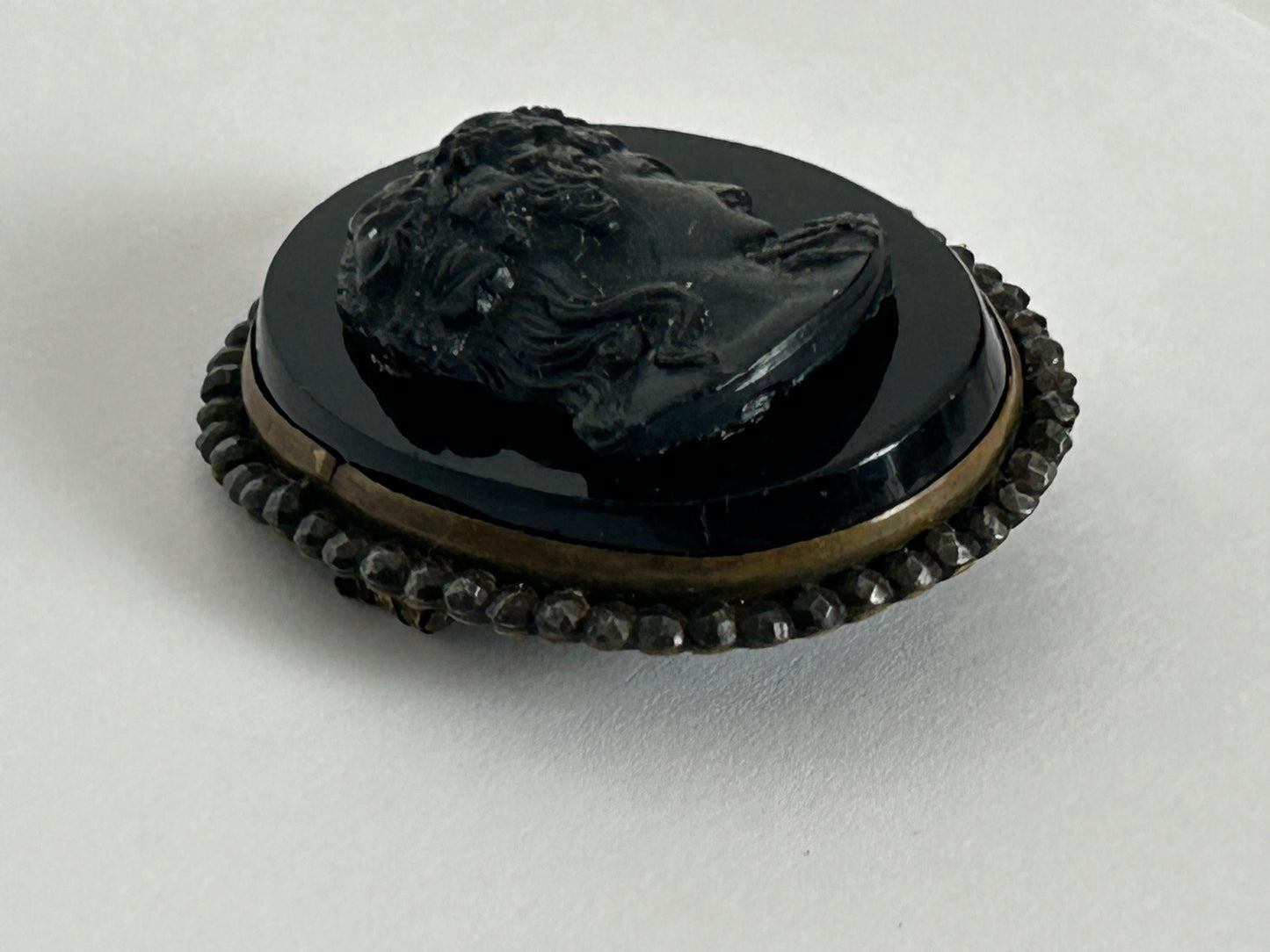 Antique Victorian Pinchbeck & Jet Mourning Cameo Brooch