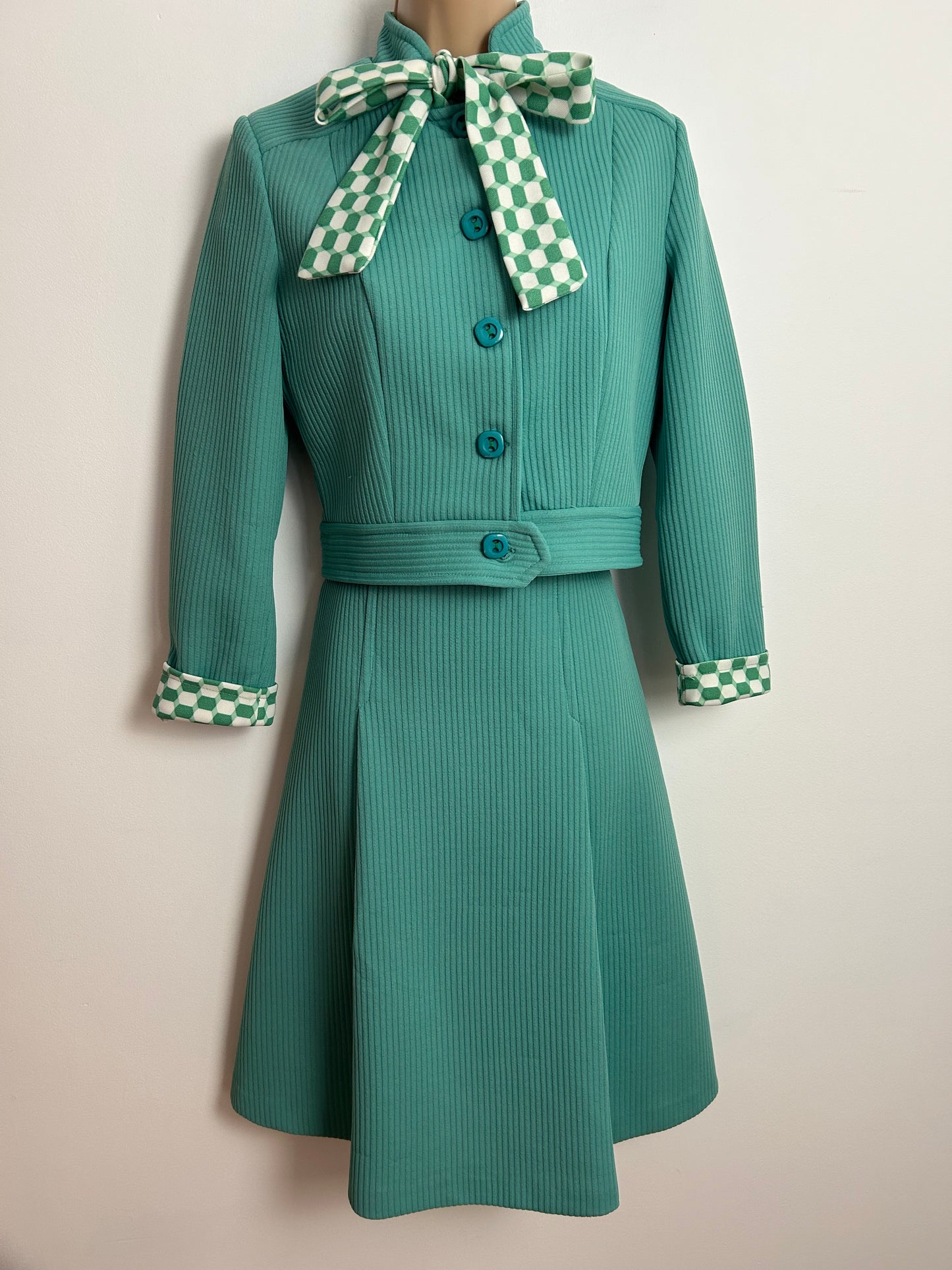 Vintage 1960s UK Size 10 Mint Green & White Geo Print Pussy Bow Mod Dress & Matching Jacket
