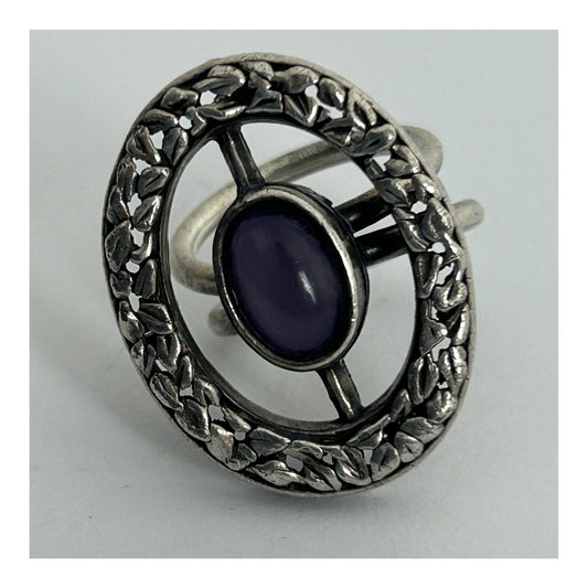 Vintage Silver Tone Base Metal & Lilac Stone Set Scottish Celtic Style Ring Size L