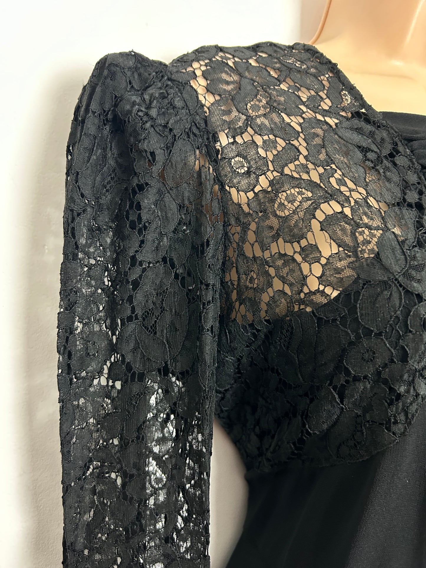 Vintage 1930's 1940's Size 14 STUNNING Black Lace & Satin Backed Rayon Evening Occasion Gown