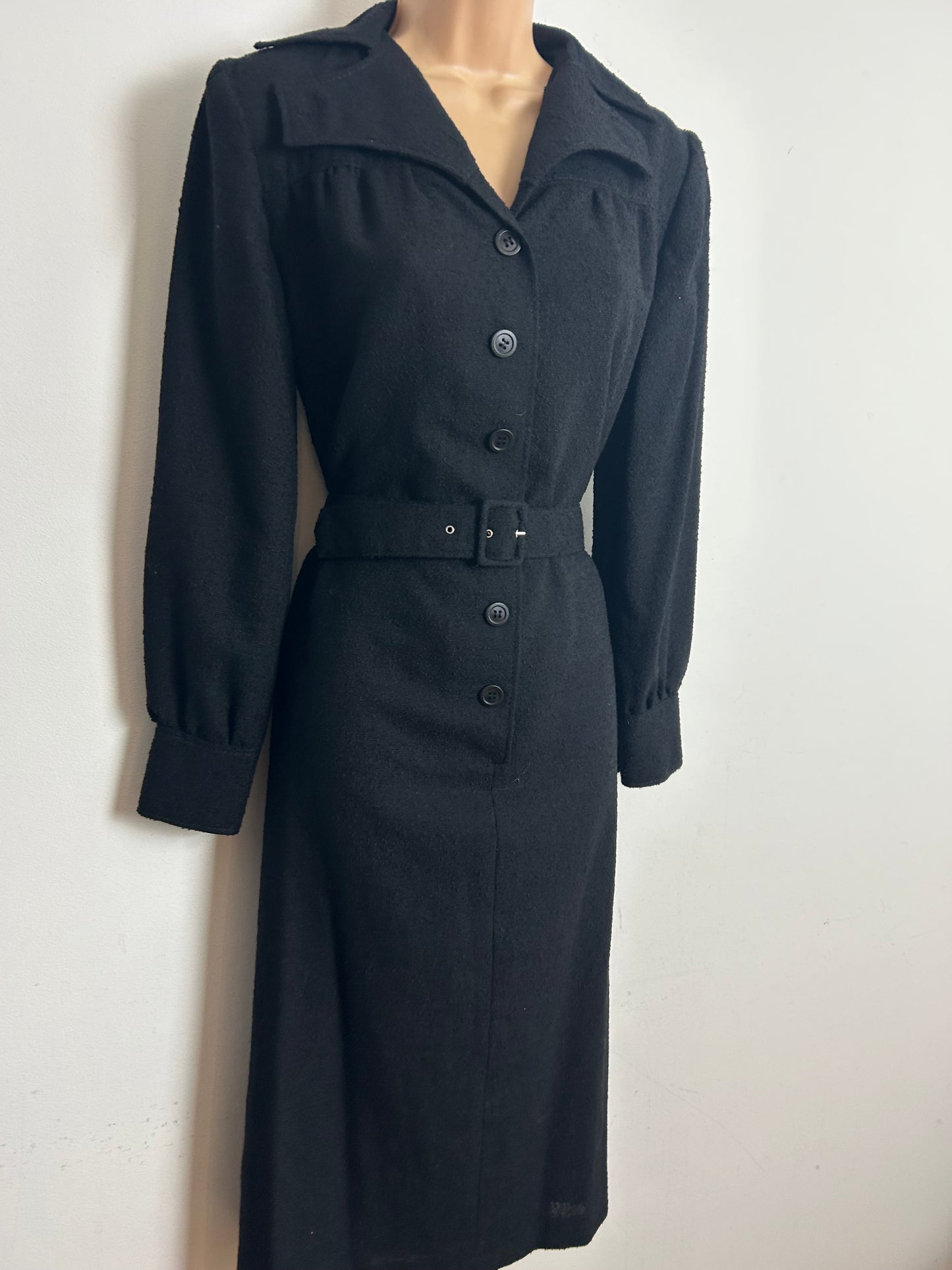Vintage 1970's RADTKE Size 12 Black Feature Collar Belted Day Dress