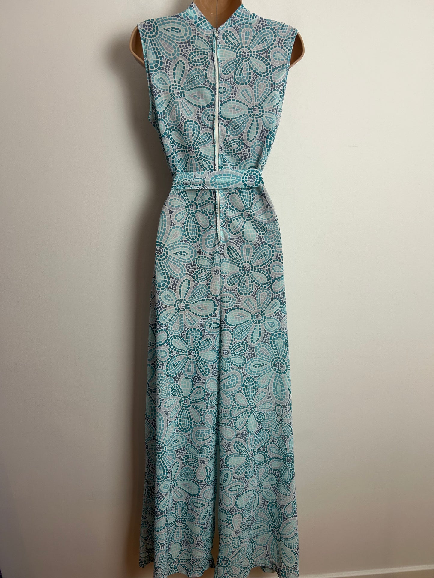 Vintage 1970s Rare PIPPA DEE Blue Teal & Grey Mosaic Floral Print Cowl Neck Sleeveless Belted Wide Leg Nylon Jumpsuit