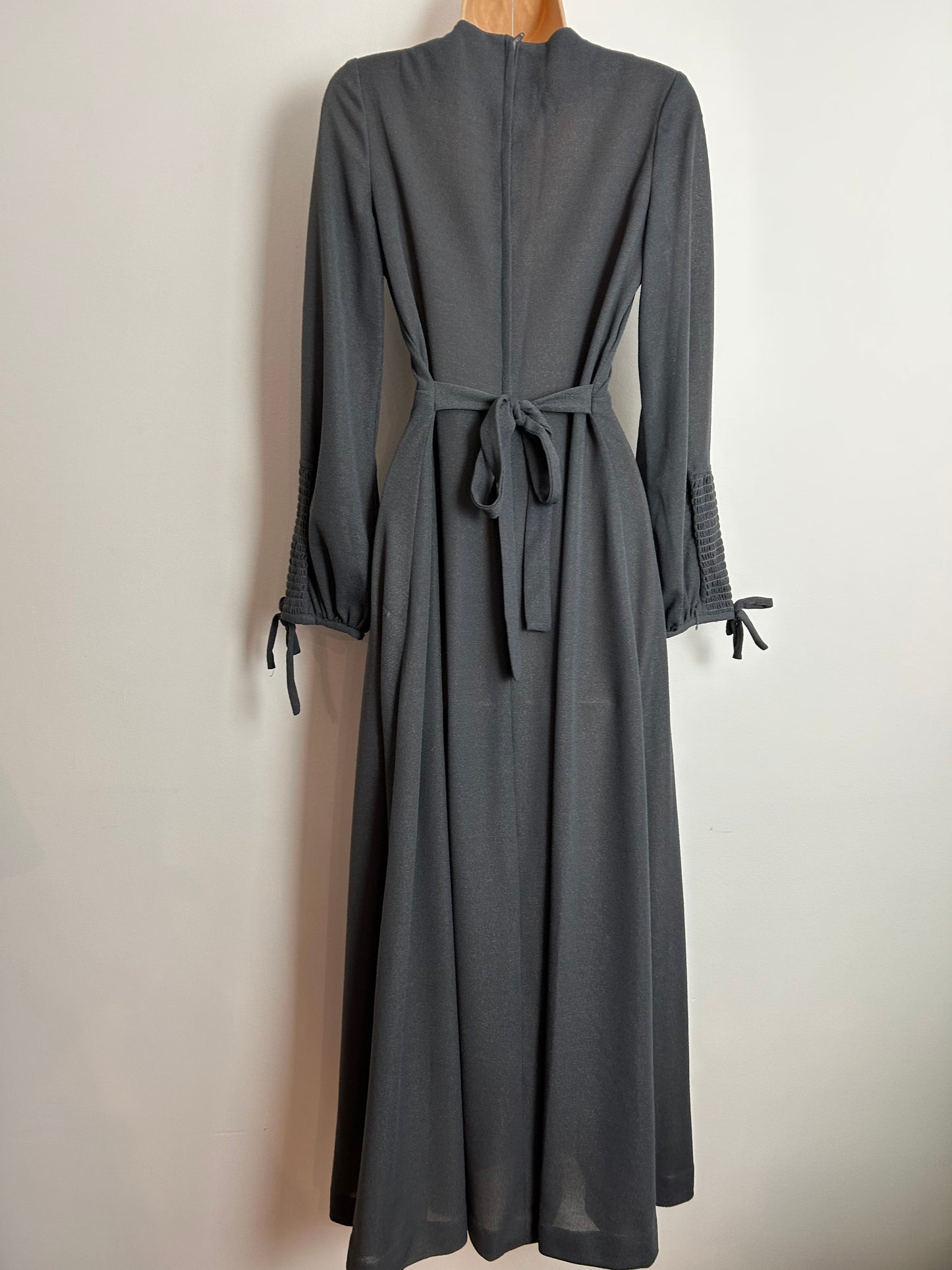 Vintage 1970s UK Size 10 Slate Grey Shirred Detail Keyhole Detail Long Sleeve Boho Maxi Dress