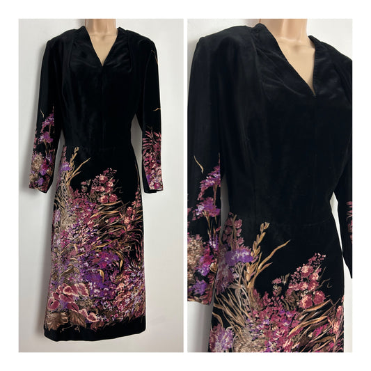 Vintage 1970s UK Size 14-16 Gorgeous Black Pink Beige & Brown Velvet Floral & Leaf Print Long Sleeve Dress