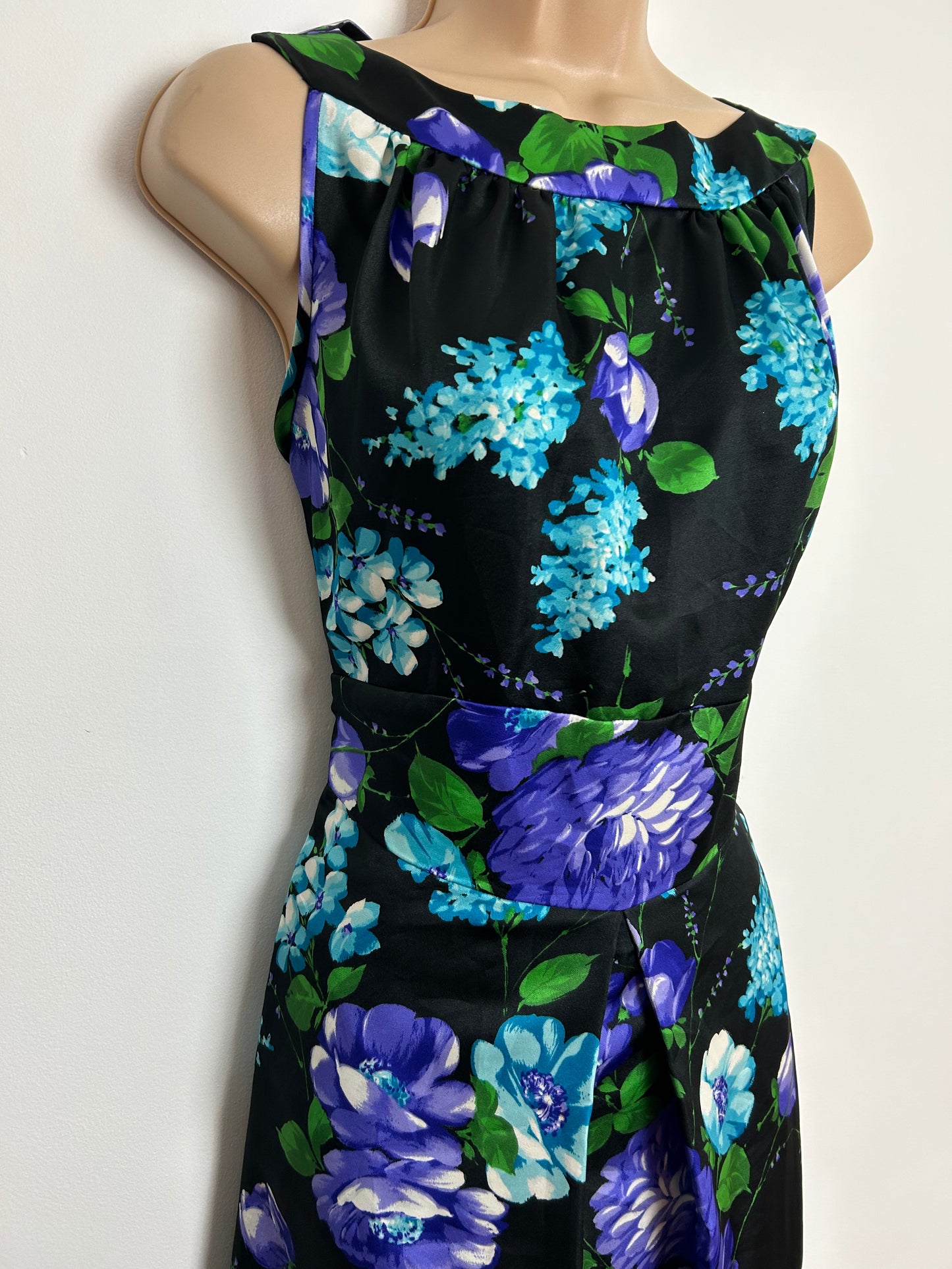 Vintage  1970s CREATION DE PARIS UK Size 14 Black Blue & Turquoise Floral Print Sleeveless Tie Back Boho Maxi Dress