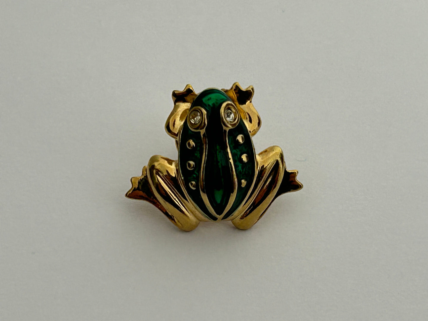 Vintage Gold Tone & Green Enamel Miniature Frog Pin Brooch
