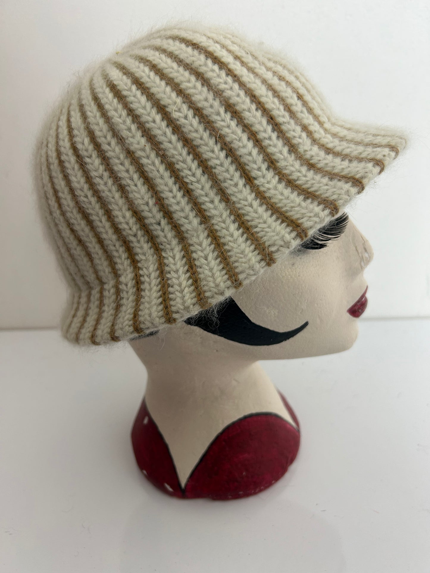 Vintage Cream & Tan Brown Stripe Knit Bucket Style Hat