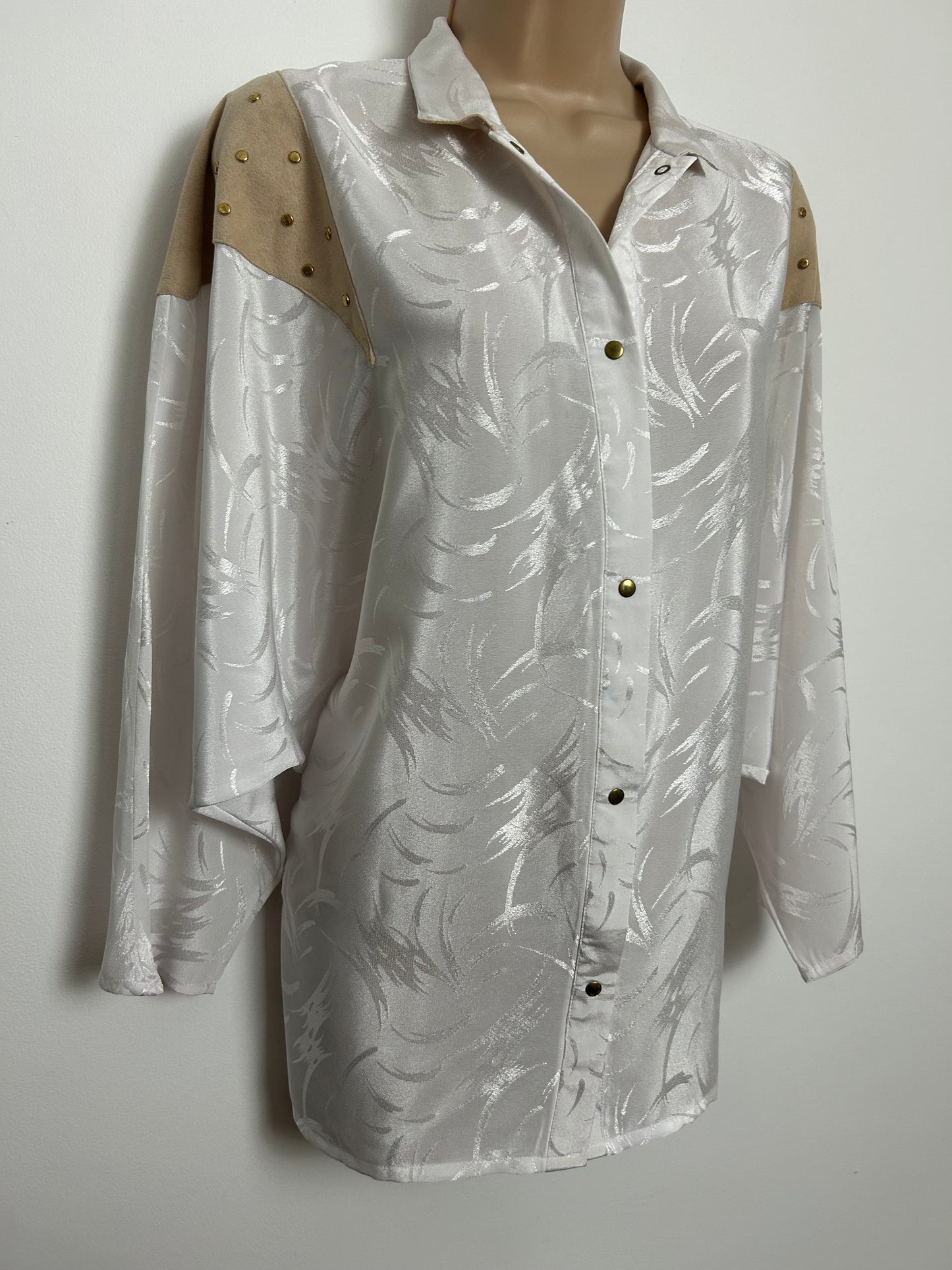 Vintage 1980s FAZH LONDON Size 10 White & Beige Stud Detail 3/4 Bat Wing Oversize Blouse/Shirt