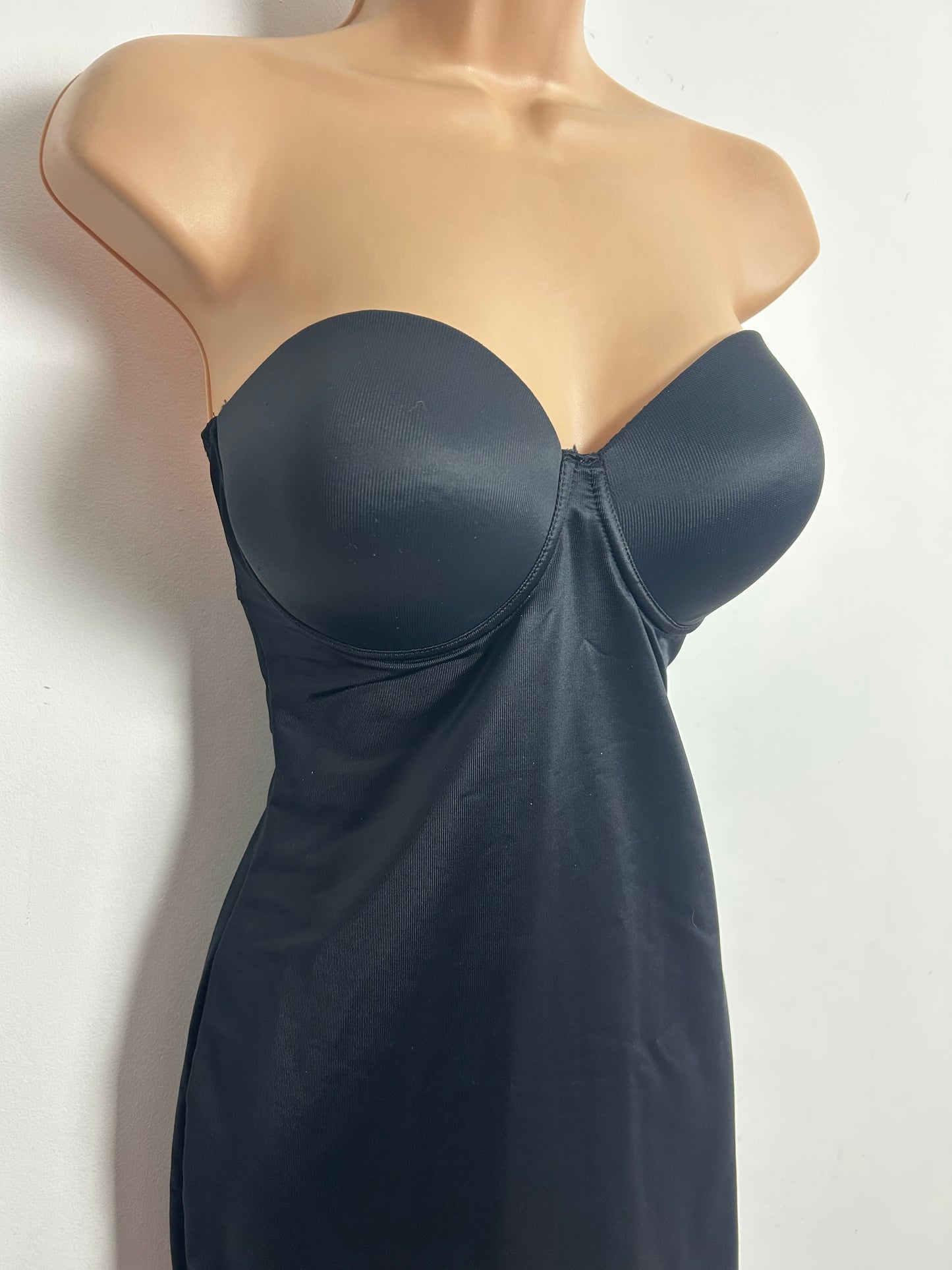 M&S Size 34D Black Strapless Underwired Body Shaper Dress Slip