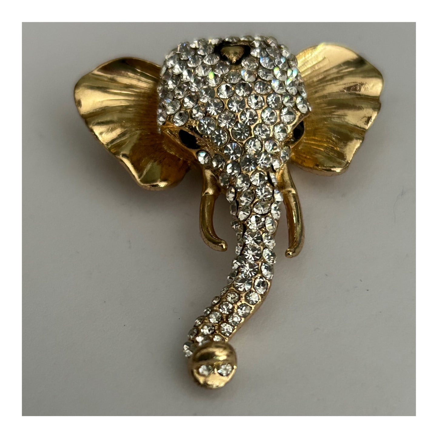 Vintage Large Gold Tone Diamante Rhinestone Set Elephant Head Pin Brooch