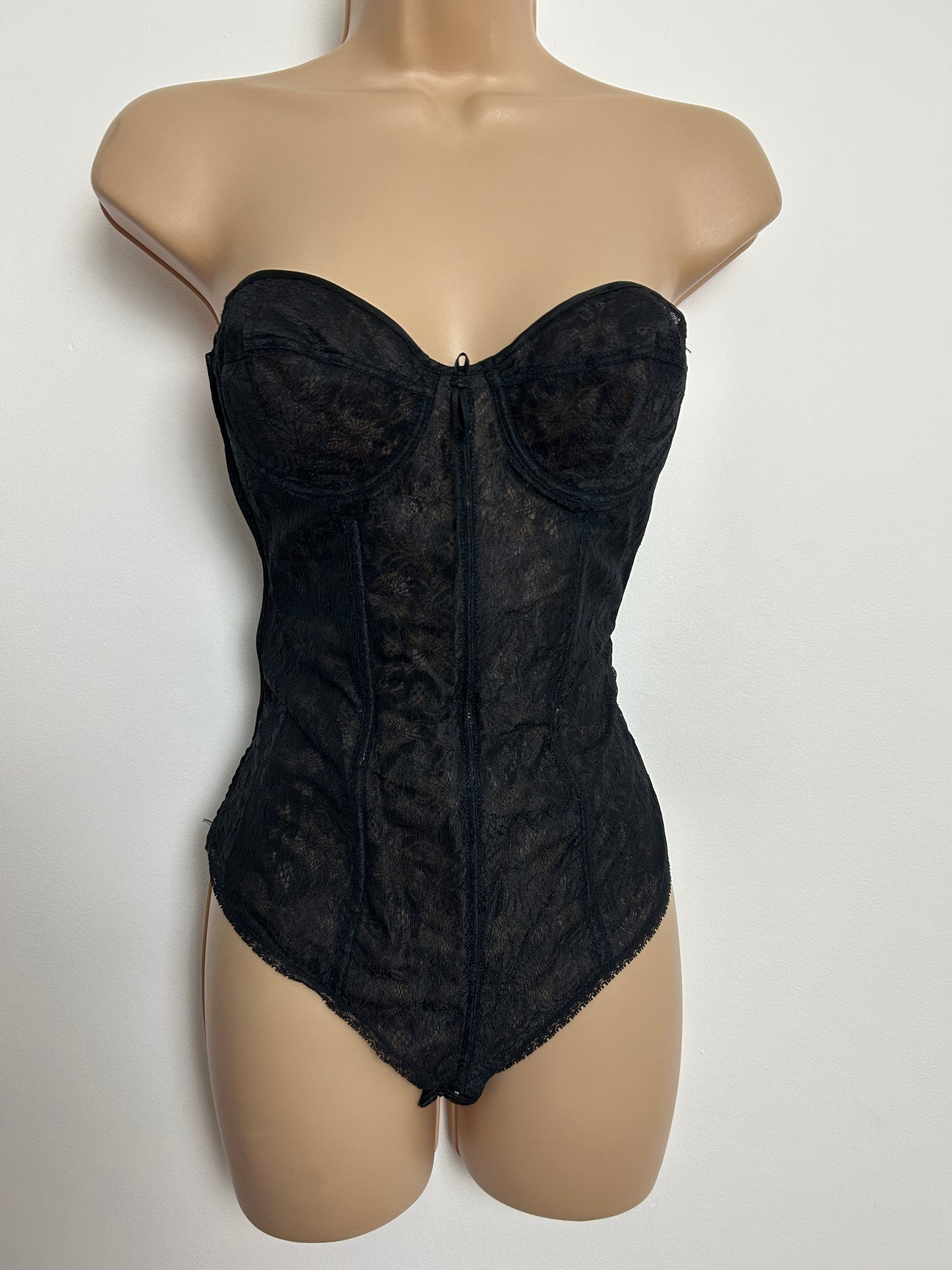 Vintage 34B Black Strapless Lace Underwired Boned Bodysuit Bodystocking